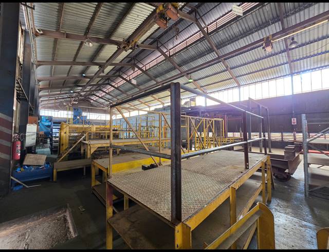 1,200M² FACTORY TO LET IN BOKSBURG EAST
